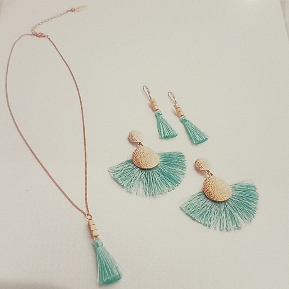 NWT Plunder Posse March 3 pieces